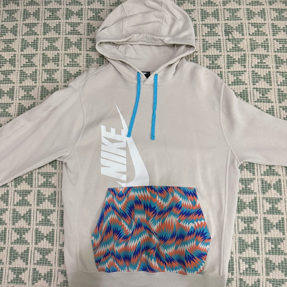 Nike hoodie